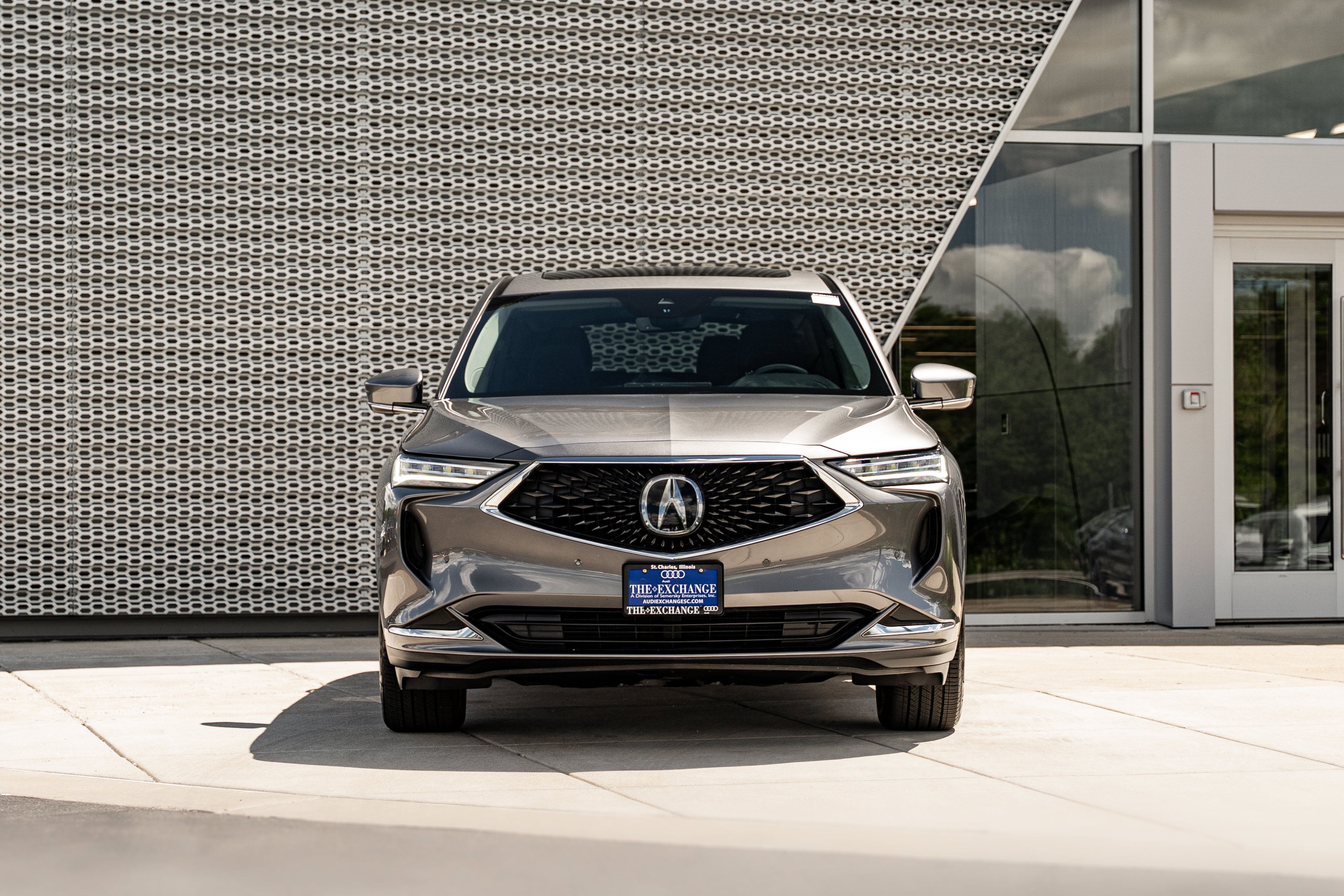 Used 2024 Acura MDX w/ Technology Package AWD/4WD image 38