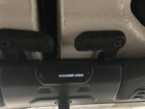 Used 2019 Jeep Wrangler Unlimited Sport S image 39