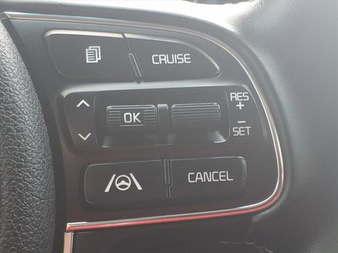 Used 2022 Kia Niro LXS w/ Digital Cluster Package image 25