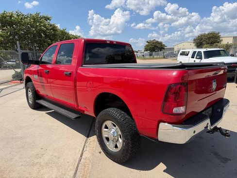 Used 2014 RAM 2500 Tradesman w/ Chrome Appearance Group AWD/4WD image 4