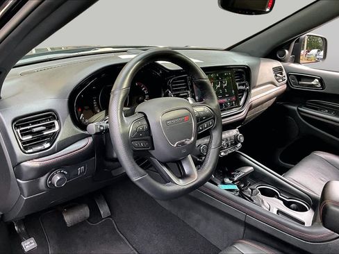Used 2025 Dodge Durango GT AWD/4WD image 18