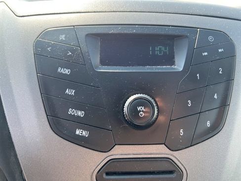 Used 2015 Ford Transit 150 XL RWD image 17