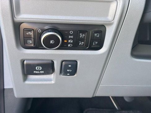 New 2025 Ford F150 Lariat w/ Equipment Group 501A Mid image 11