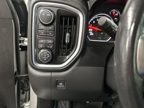 Used 2021 Chevrolet Silverado 1500 LT Trail Boss w/ Convenience Package II AWD/4WD image 37