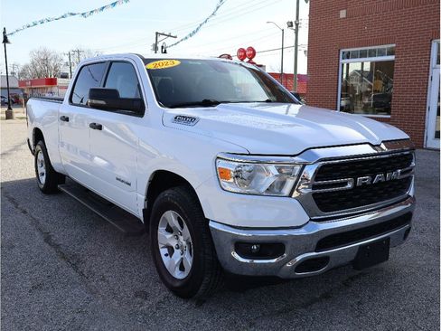 Used 2023 RAM 1500 Lone Star image 3