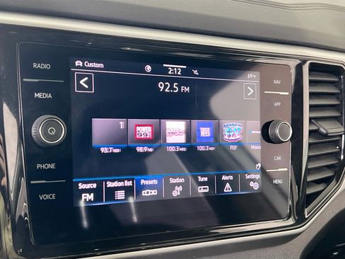 Used 2022 Volkswagen Atlas SEL image 15