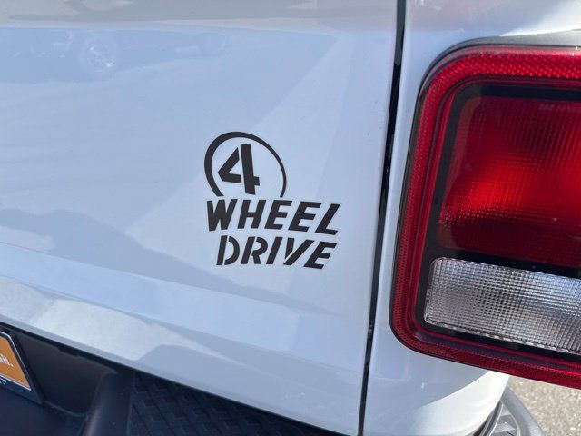 Certified 2022 Jeep Gladiator Sport AWD/4WD image 34
