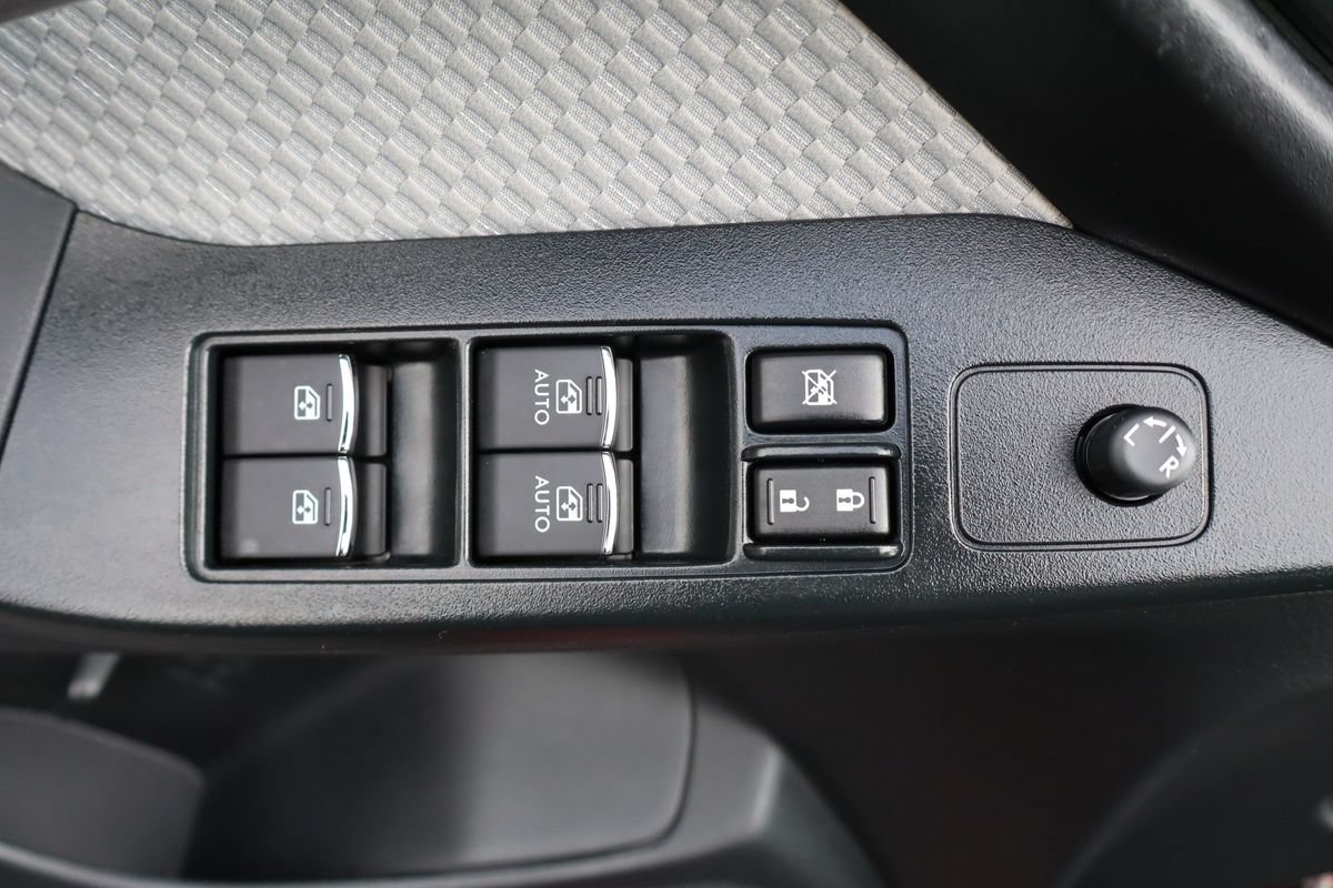 Used 2018 Subaru Forester 2.5i Premium AWD/4WD image 27