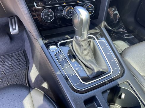 Used 2019 Volkswagen Arteon SE AWD/4WD image 25