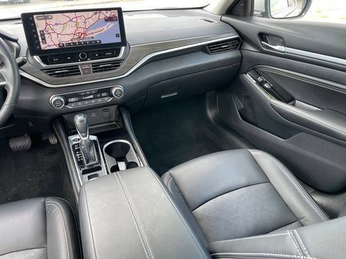 Certified 2023 Nissan Altima 2.5 SL AWD/4WD image 10