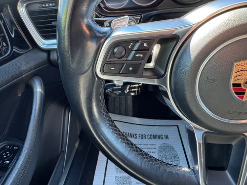 Used 2017 Porsche Panamera 4 image 26