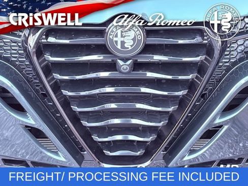 New 2026 Alfa Romeo Tonale w/ Black Premium Package image 10