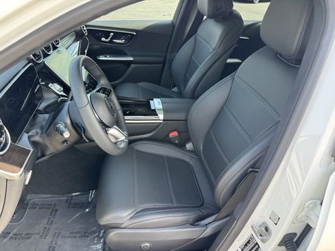 Used 2026 Mercedes-Benz GLC 300 4MATIC image 16