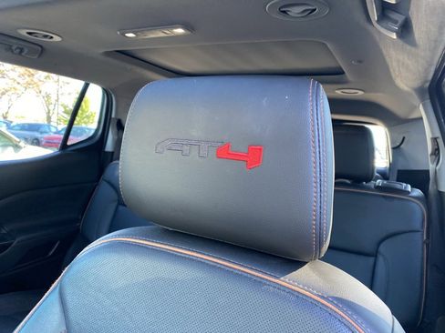 Used 2022 GMC Acadia AT4 w/ Technology Package image 23