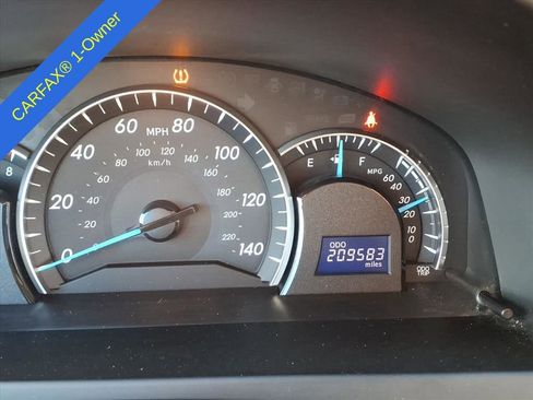 Used 2013 Toyota Camry XLE image 19