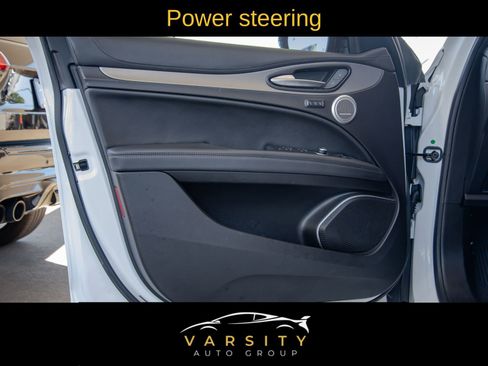 Used 2022 Alfa Romeo Stelvio Veloce image 26