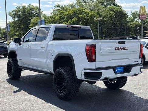 Used 2024 GMC Sierra 1500 AT4 w/ Technology Package AWD/4WD image 3