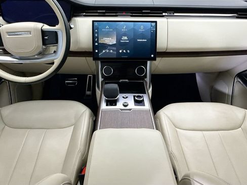 Used 2023 Land Rover Range Rover SE AWD/4WD image 13