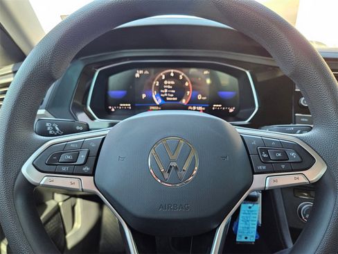 Used 2023 Volkswagen Jetta S image 19