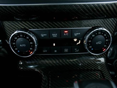 Used 2018 Mercedes-Benz G 63 AMG 4MATIC image 35