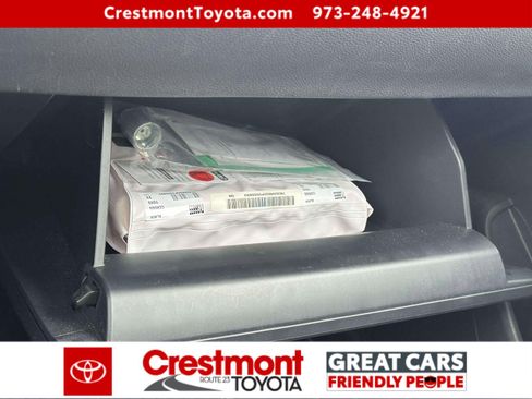 Certified 2023 Toyota Corolla Cross XLE w/ Convenience Package image 29