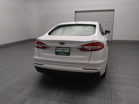 Used 2019 Ford Fusion SE FWD image 7