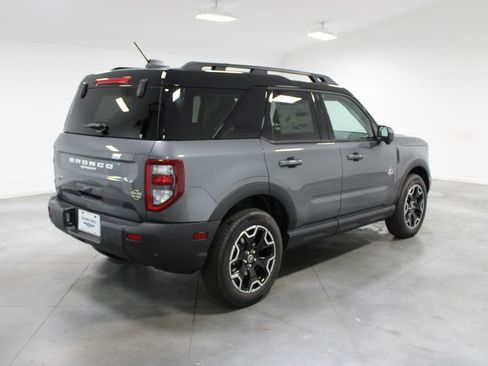 New 2025 Ford Bronco Sport Outer Banks w/ Outer Banks Tech Package+ AWD/4WD image 8