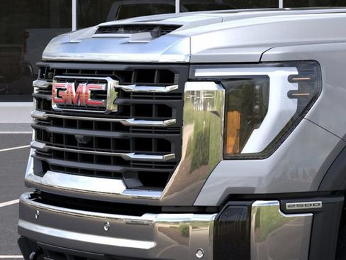New 2026 GMC Sierra 2500 SLT w/ SLT Premium Package AWD/4WD image 16