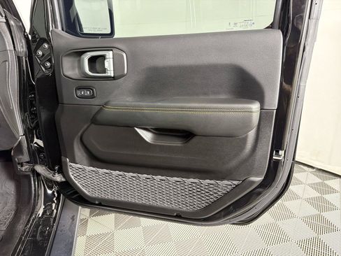 Used 2024 Jeep Wrangler Unlimited Rubicon 392 AWD/4WD image 14