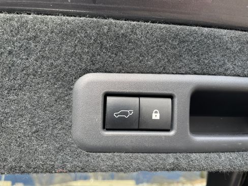 Used 2021 Lexus RX 450h AWD w/ Luxury Package image 16