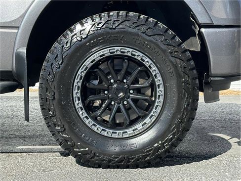 Used 2014 Ford F150 FX4 w/ Equipment Group 402A Luxury image 27