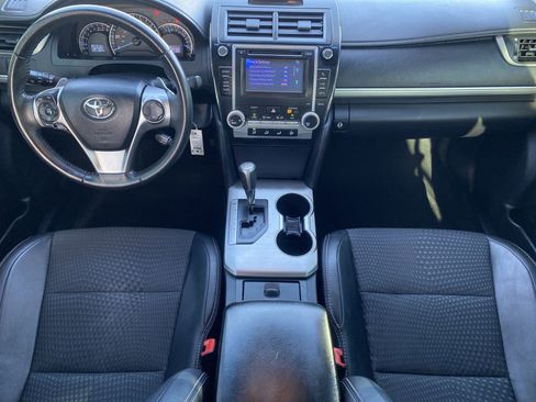 Used 2012 Toyota Camry LE image 23