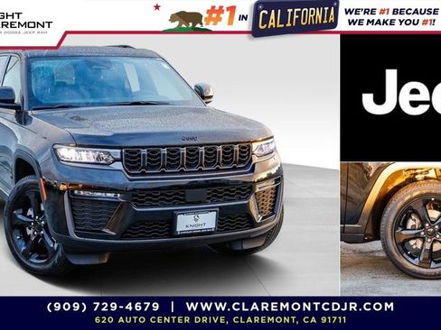 New 2026 Jeep Grand Cherokee Limited AWD/4WD image 1