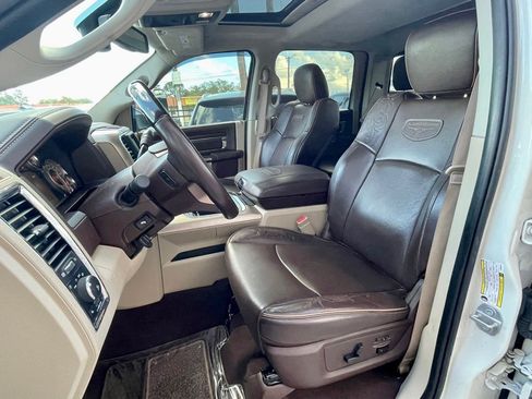 Used 2018 RAM 3500 Laramie Longhorn image 14