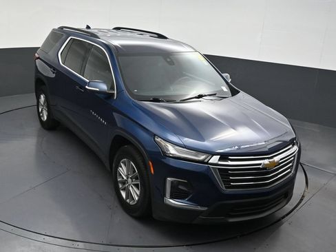 Used 2023 Chevrolet Traverse LT FWD image 22