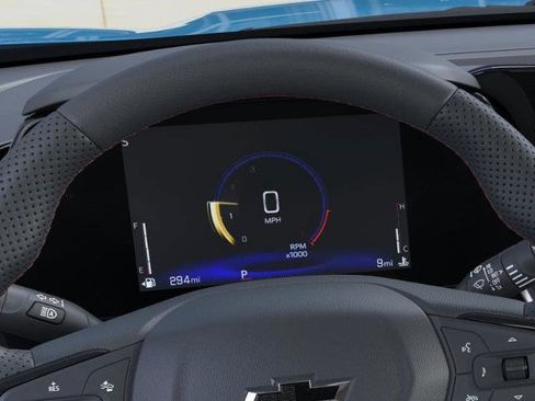 New 2026 Chevrolet Trax RS w/ Sunroof Package image 35