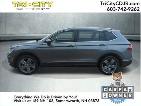 Used 2020 Volkswagen Tiguan SEL w/ 3rd Row Seat Package image 2