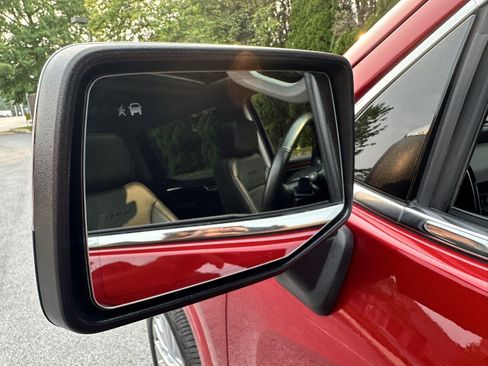 Used 2022 GMC Sierra 1500 Denali w/ Denali Reserve Package AWD/4WD image 92