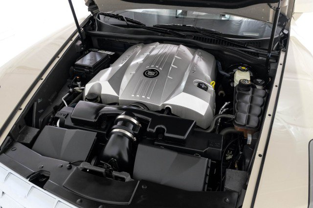 Used 2006 Cadillac XLR RWD image 55