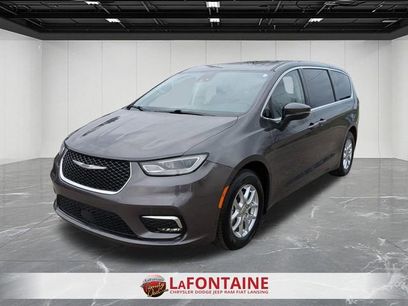 Certified 2023 Chrysler Pacifica Touring-L