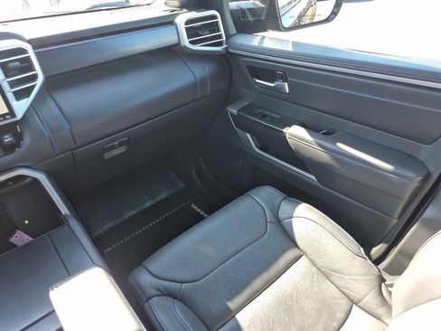 Used 2024 Toyota Tundra Platinum image 20