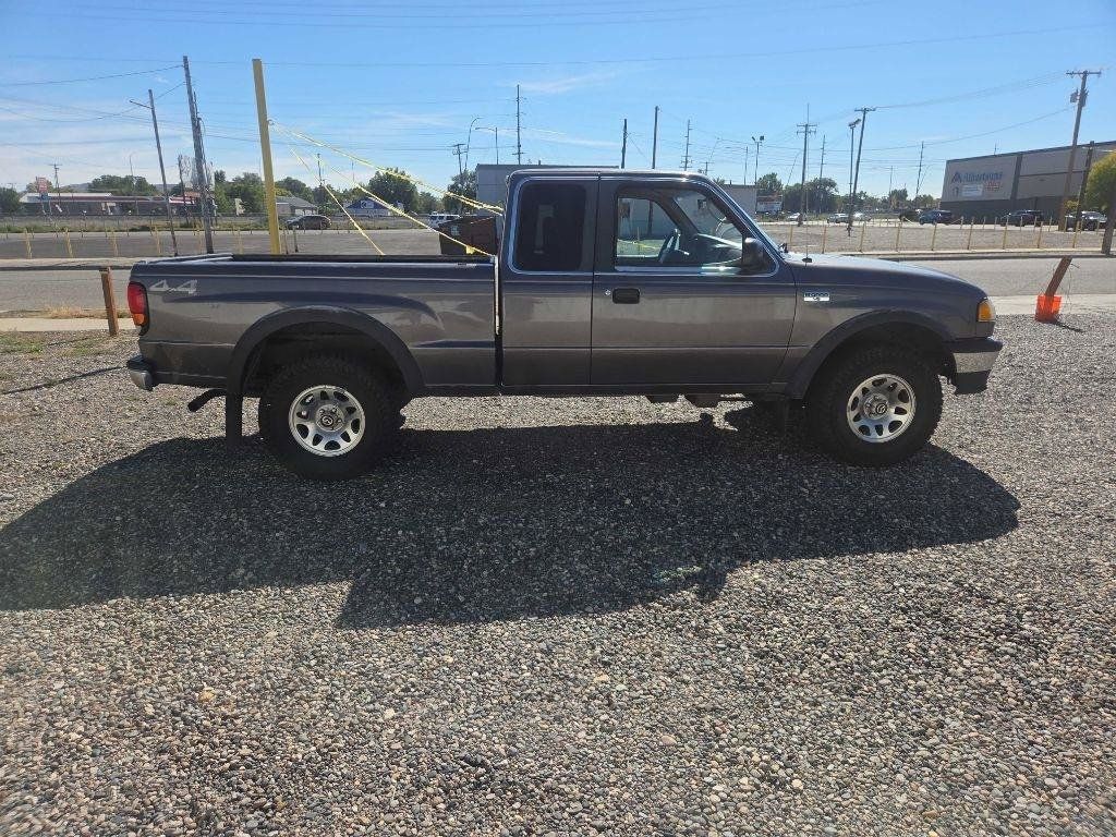 Used 2000 MAZDA B-Series Pickup 4x4 Cab Plus B4000 image 7
