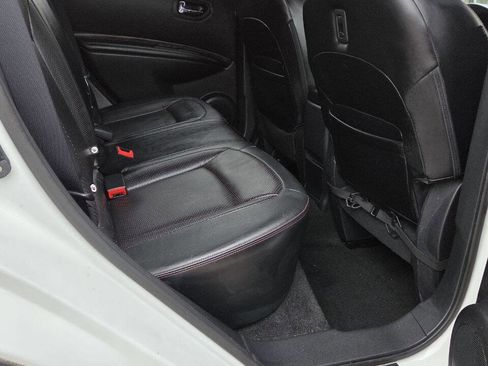 Used 2012 Nissan Rogue SL image 15