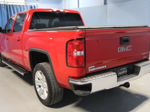 Used 2018 GMC Sierra 1500 SLE w/ SLE Value Package AWD/4WD image 24
