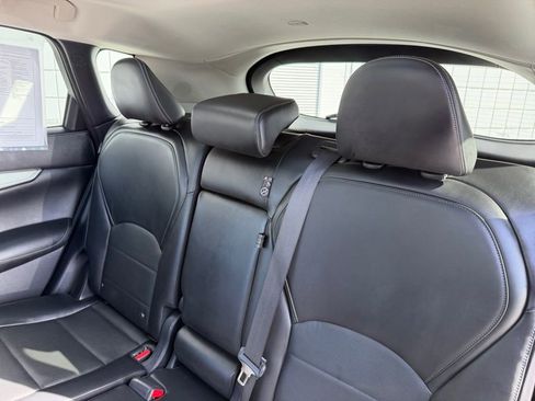 Used 2022 INFINITI QX50 Essential image 18