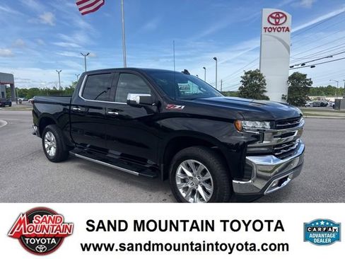 Used 2021 Chevrolet Silverado 1500 LTZ AWD/4WD image 1
