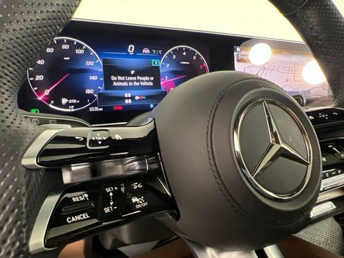 Certified 2024 Mercedes-Benz GLS 450 4MATIC image 39