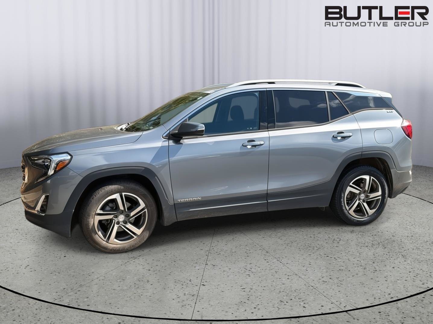 Used 2020 GMC Terrain SLT FWD image 1