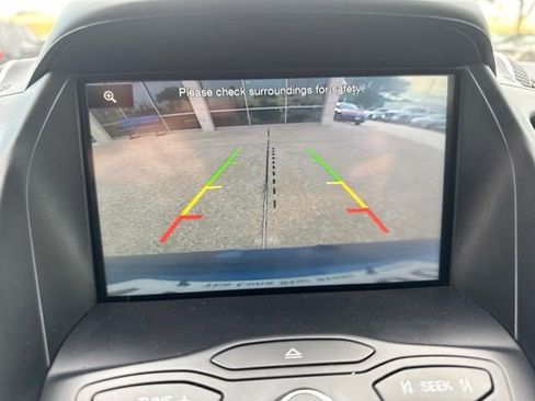 Used 2015 Ford Escape SE w/ Equipment Group 201A AWD/4WD image 5