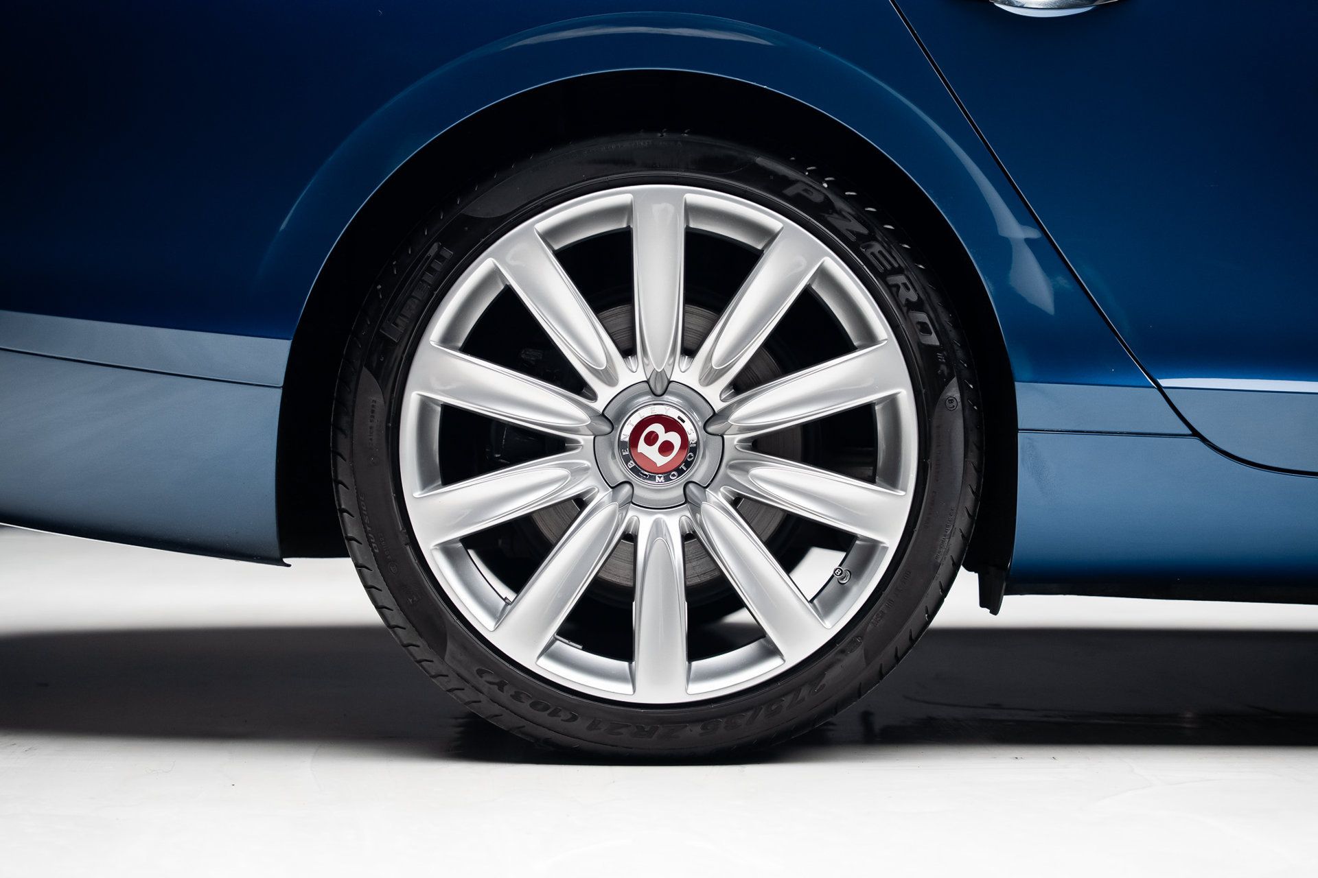 Used 2016 Bentley Flying Spur V8 AWD/4WD image 37